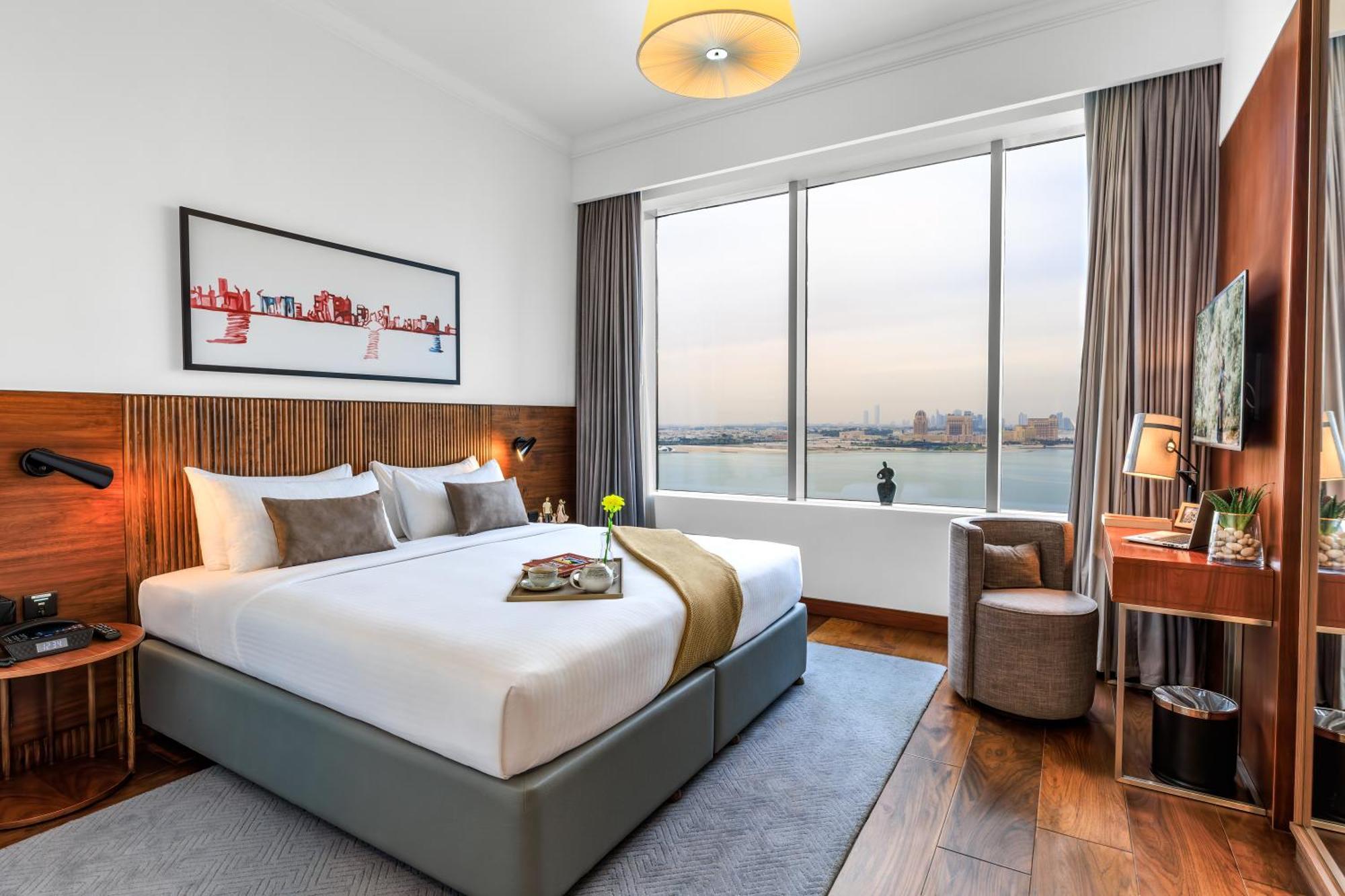 Somerset West Bay Доха Екстер'єр фото A bedroom at the hotel