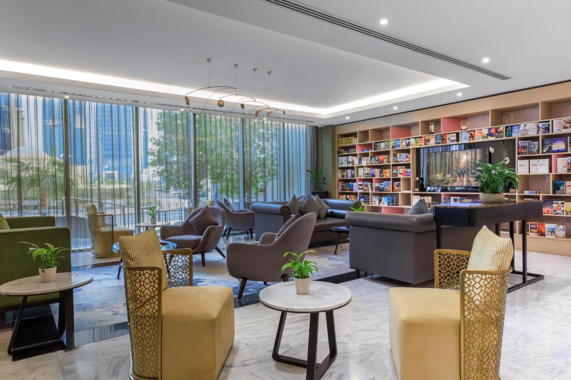 Somerset West Bay Доха Екстер'єр фото Library